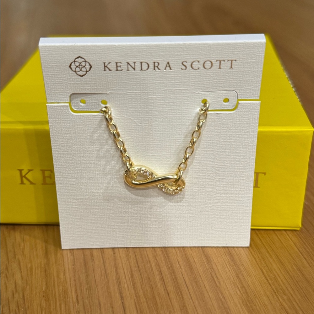 Kendra Scott Annie Gold Infinity Pendant Necklace in White Crystal NWT